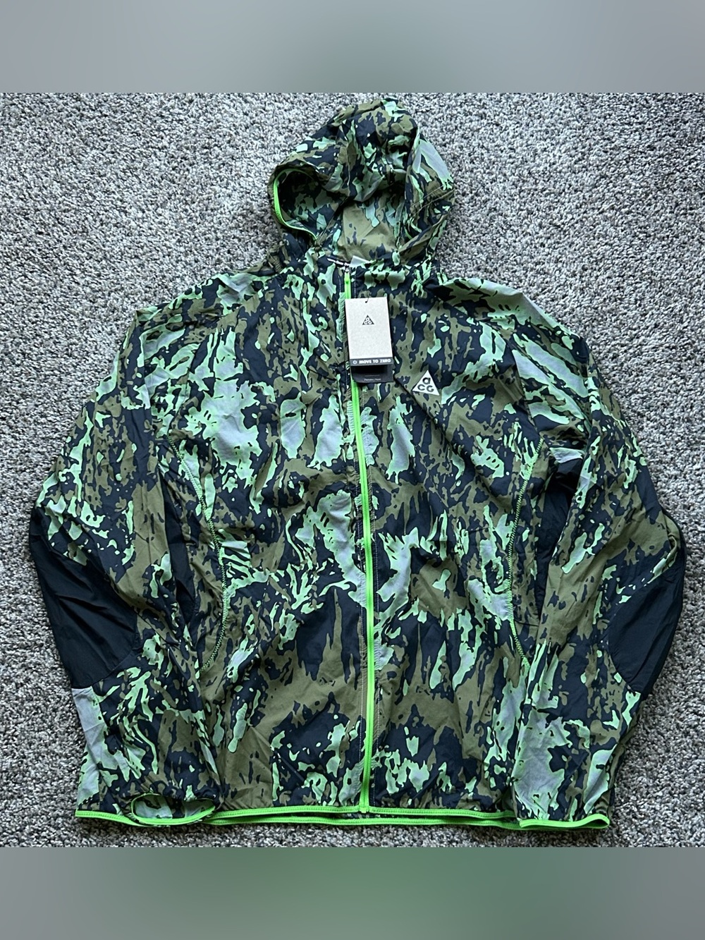 Nike ACG Trail Running Windproof Packable Jacket Camo Green Size XL IF2171-009